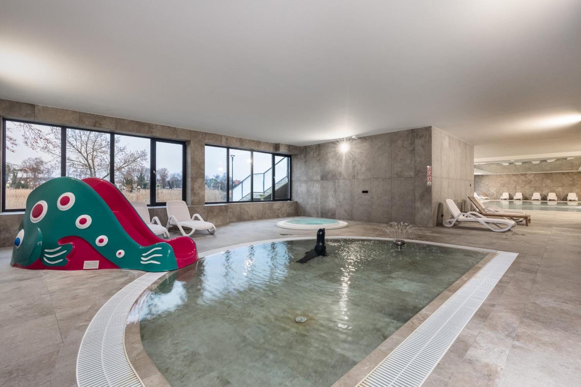 Stela Water Side Apartment - Swimming Pool & Sauna By Renters Prestige Dziwnów Buitenkant foto