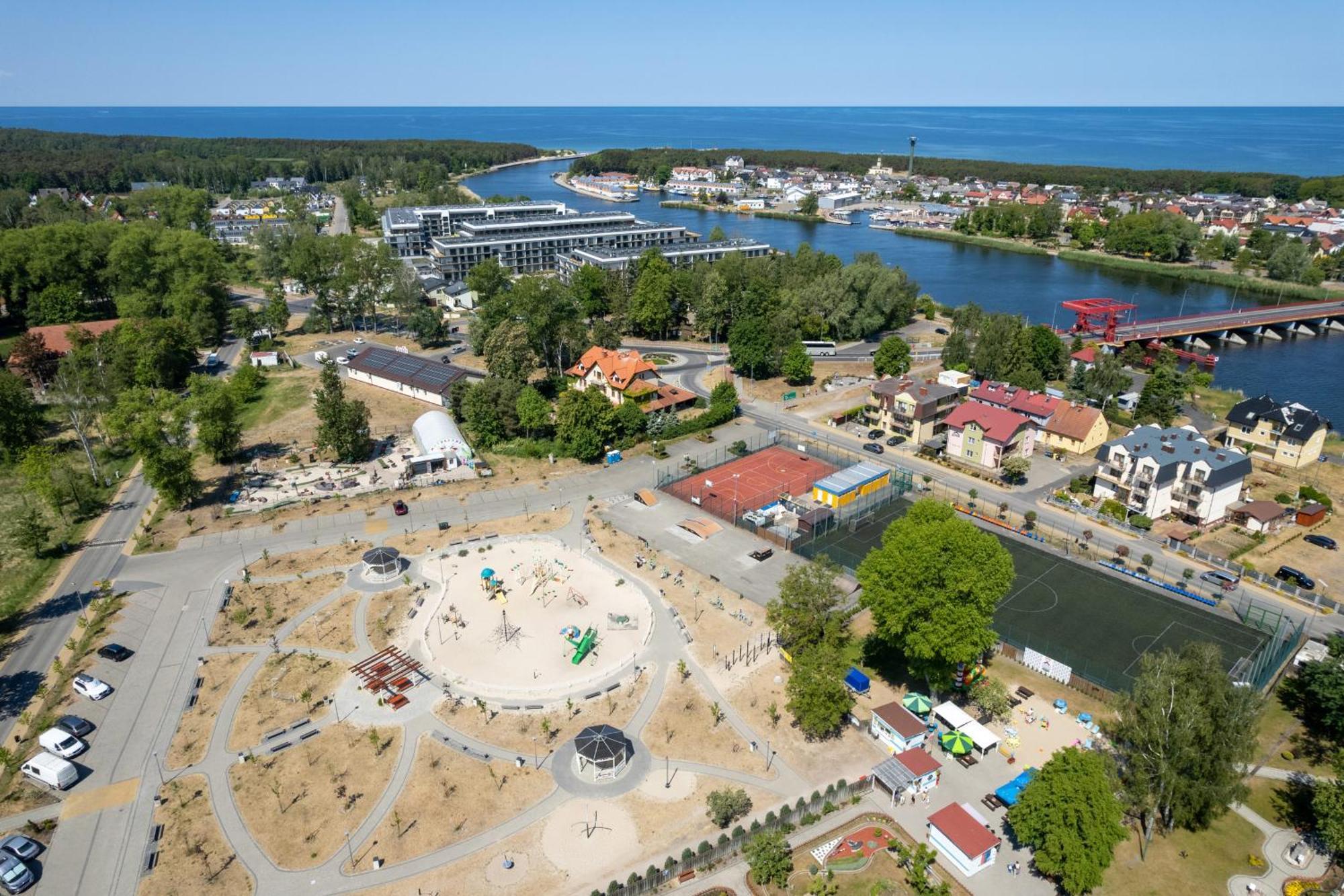 Stela Water Side Apartment - Swimming Pool & Sauna By Renters Prestige Dziwnów Buitenkant foto