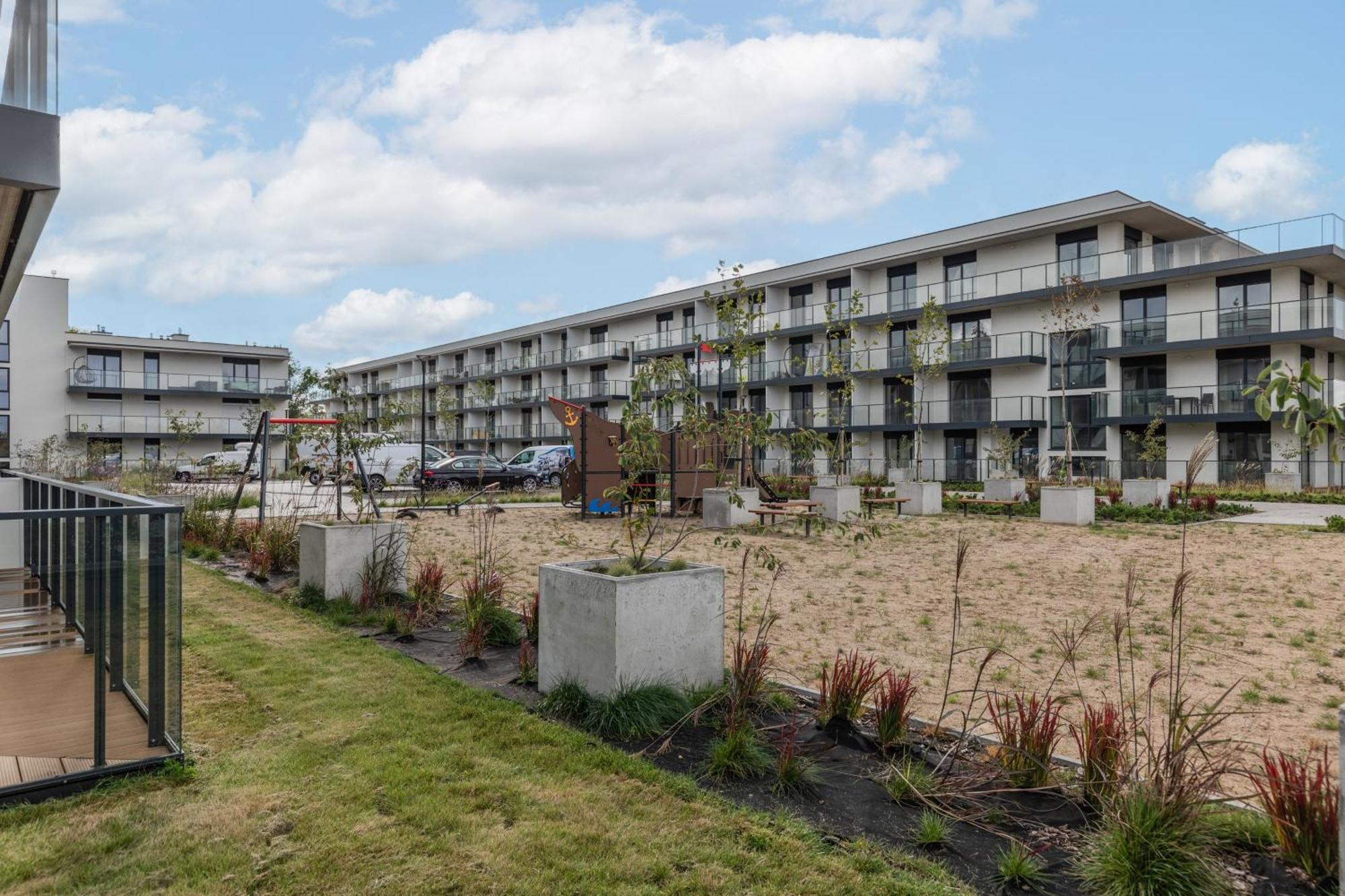 Stela Water Side Apartment - Swimming Pool & Sauna By Renters Prestige Dziwnów Buitenkant foto